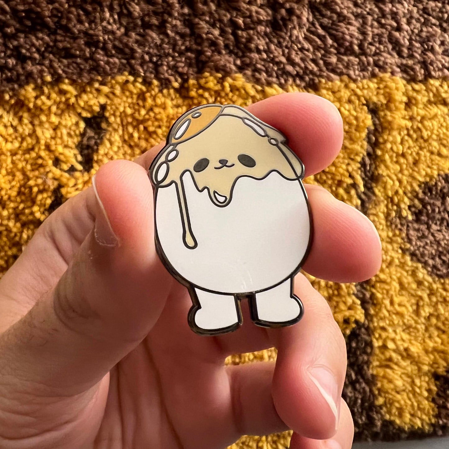 Eggdog Melty Pin